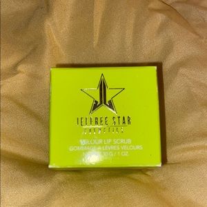 Jeffree Star Lip Scrub